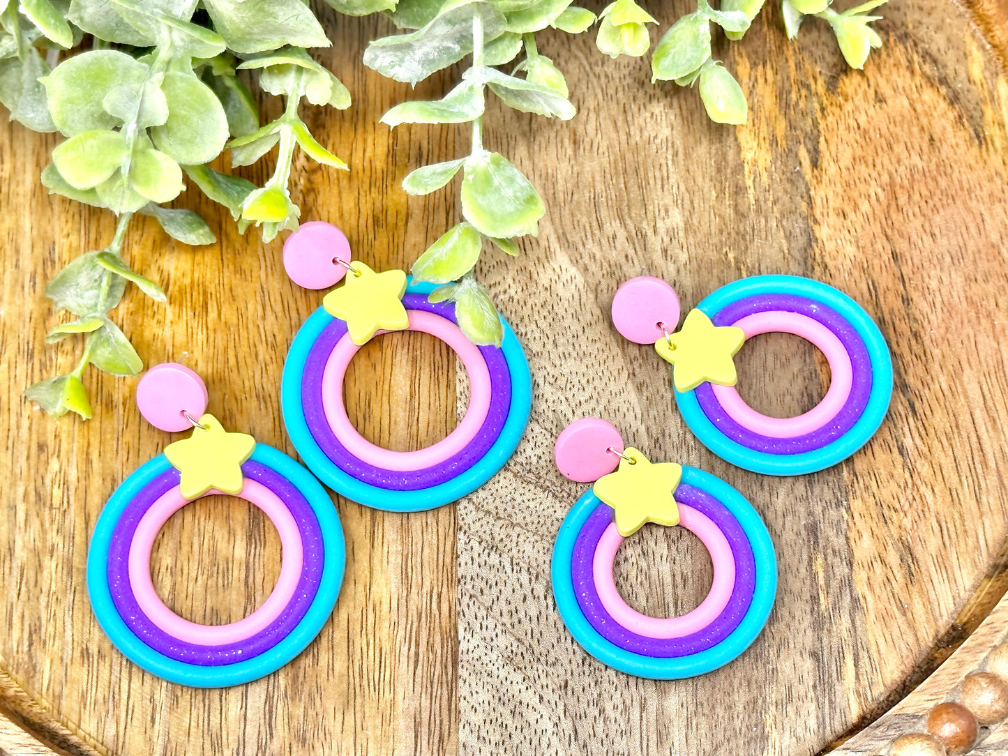 Rainbows & Circles