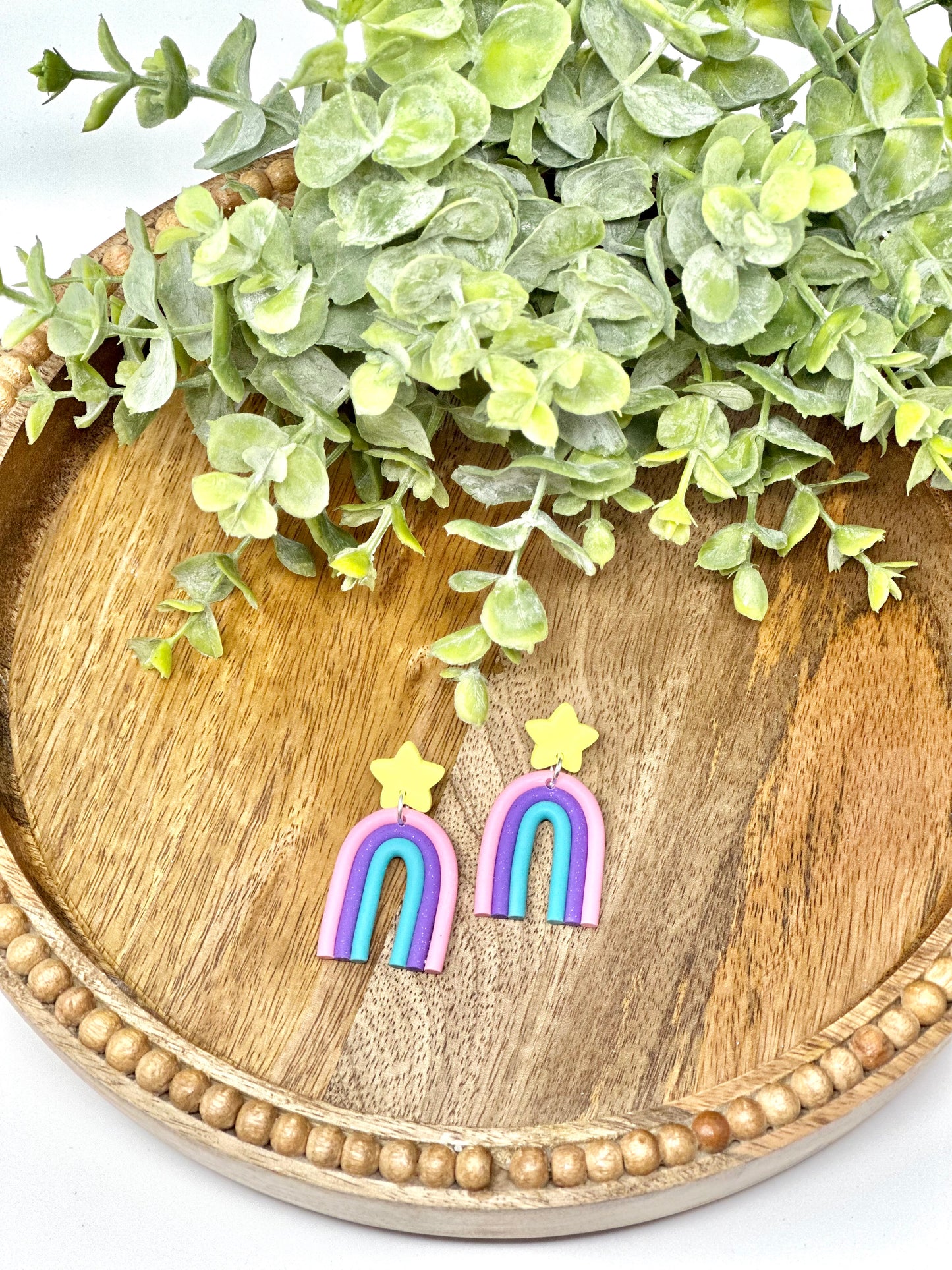 Rainbows & Circles