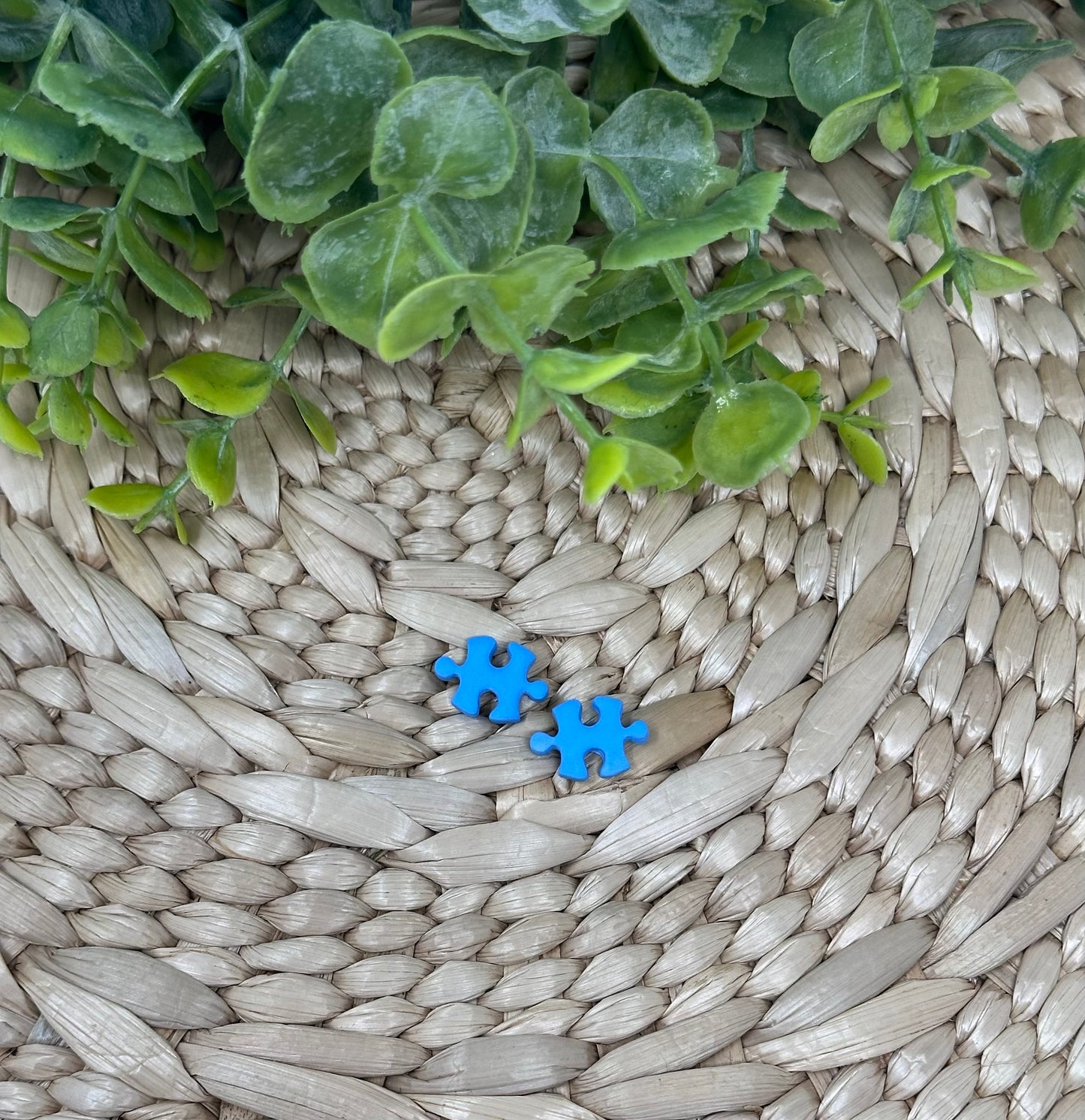 Puzzle Piece Studs