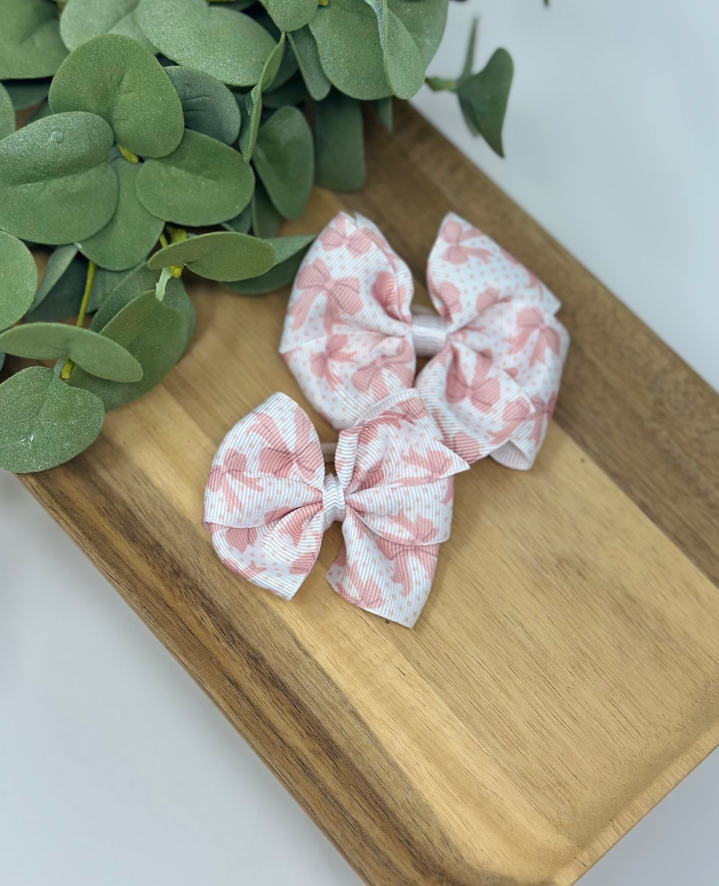 Light Pink Bows