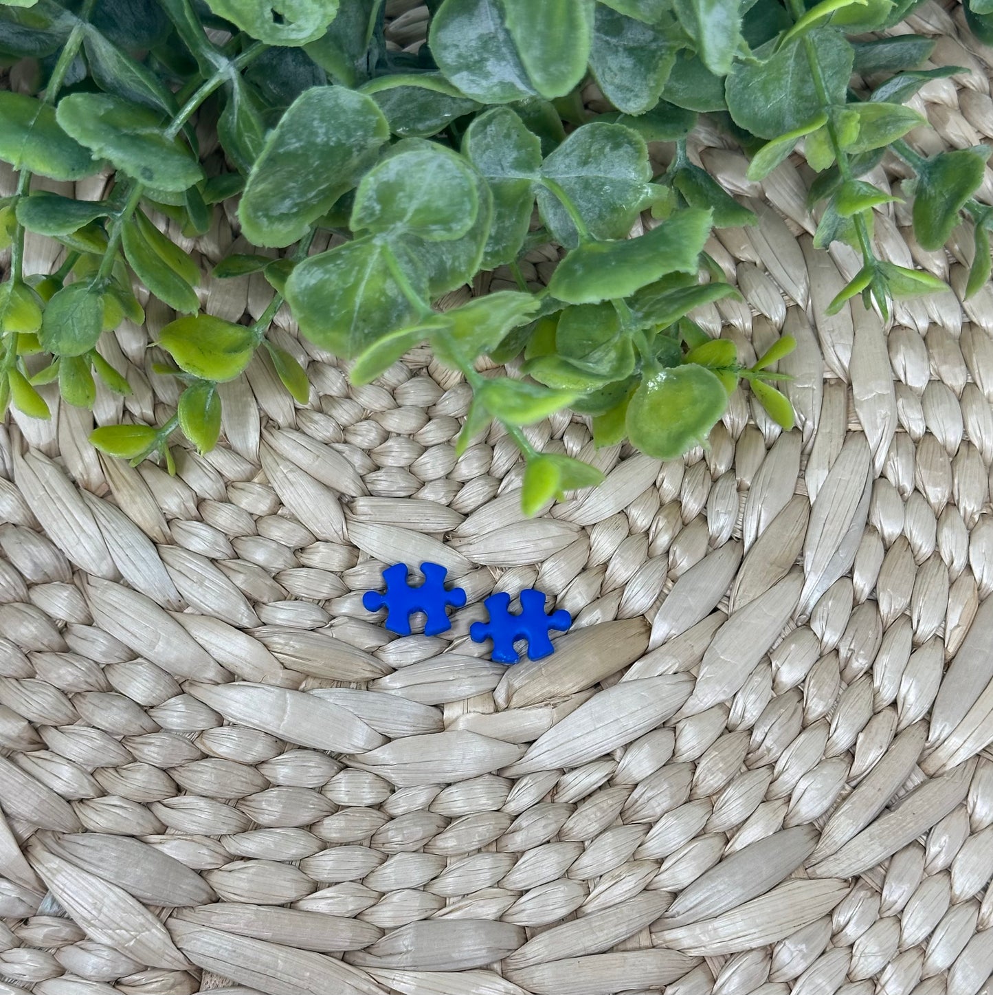 Puzzle Piece Studs